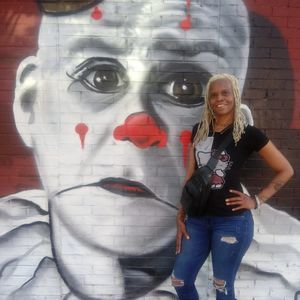 Meet your Posher, Goldie